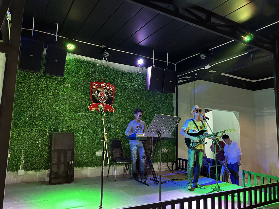 nha_hang_bay_savanh_fc_7