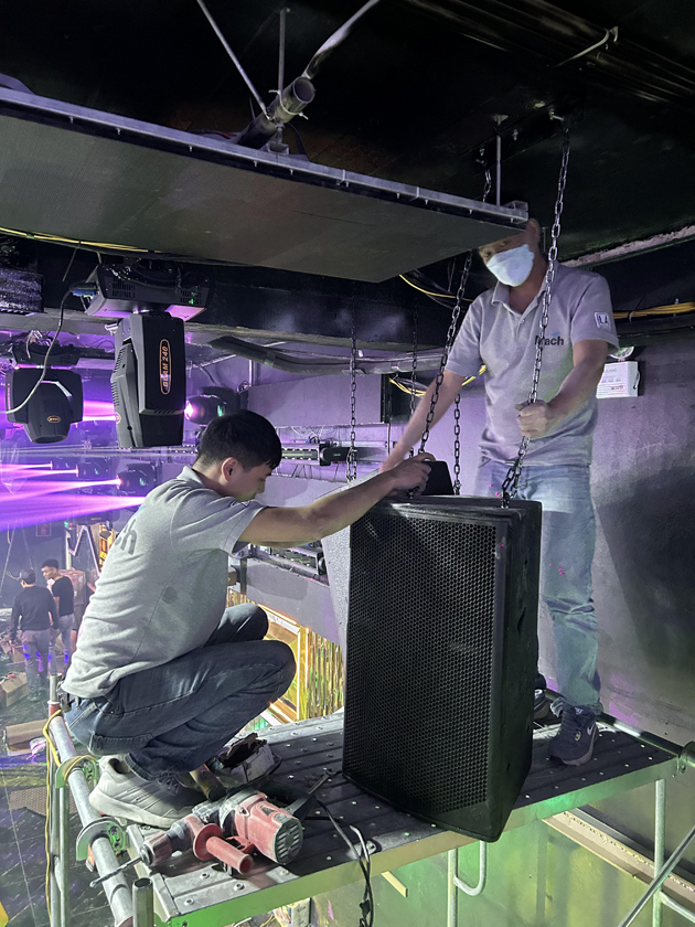 sky_club_10